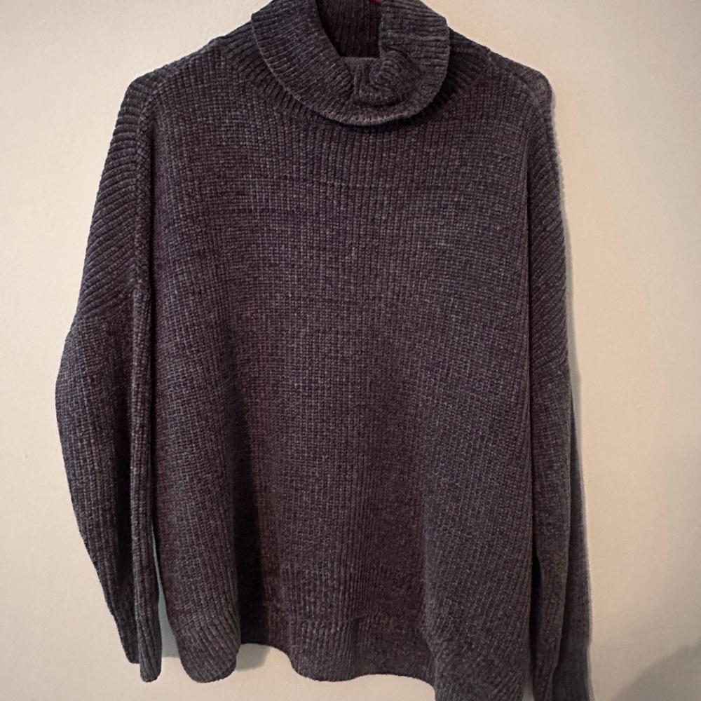 Cozy Charcoal Turtleneck Sweater